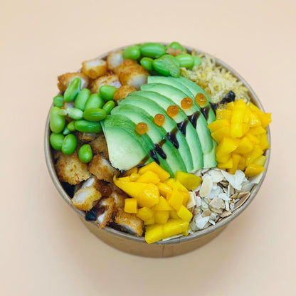 Recipiente para poke y ensalada en papel kraft habana 