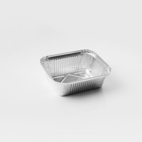 Contenitori Vaschette in Alluminio con Coperchi – Praticità e Conservazione per Uso Alimentare